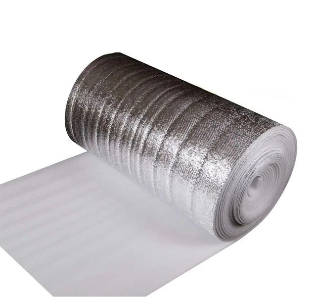 Газоспінений поліетилен НПЕ (полотно) 4 мм ламінований металізованою плівкою ширина 1м 4447 фото