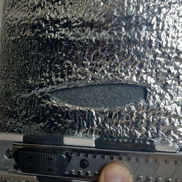Газовспененное Полотно НПЭ 3мм, фольгированное самоклеящееся, ширина 1 м Уценка 02798(1) фото