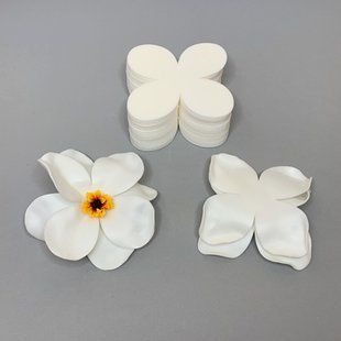 Набор заготовок для цветов из софтина 13х13см, 2 мм, белый (30 шт.) 7672 фото