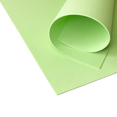 Фоаміран EVA 2мм світло-зелений 50х50 см кольоровий матеріал для творчості, оформлення фотозон, костюмів косплей 6978 фото